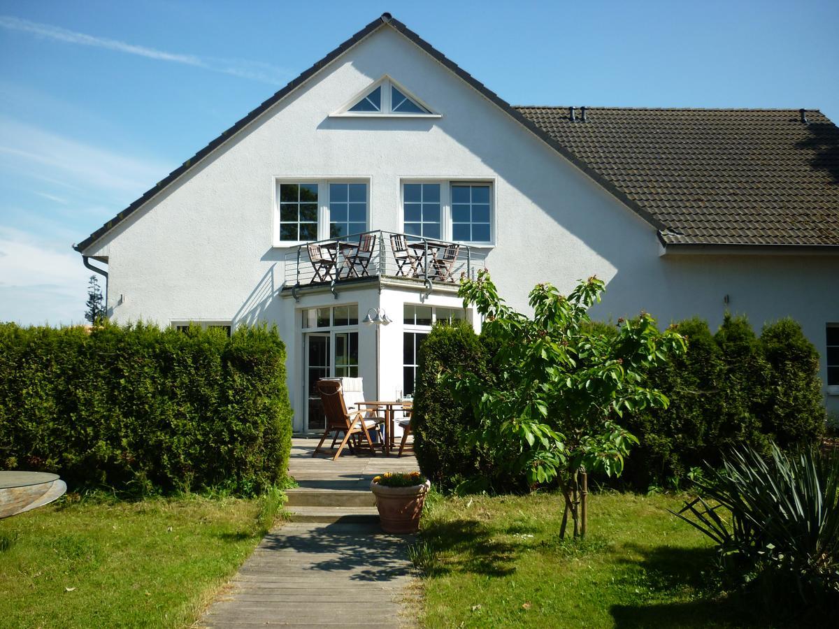 Pension Zum Leuchtturm Bastorf Eksteriør billede